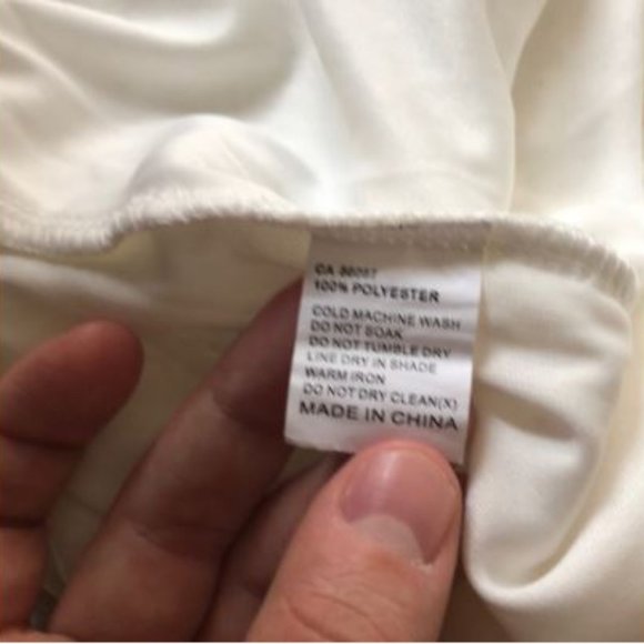 NWOT "Mia" White Lace Romper - Picture 12 of 13